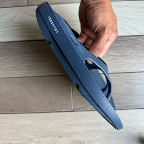 AEROSOLES Dark Blue Flip-Flops - Picture 5 of 5